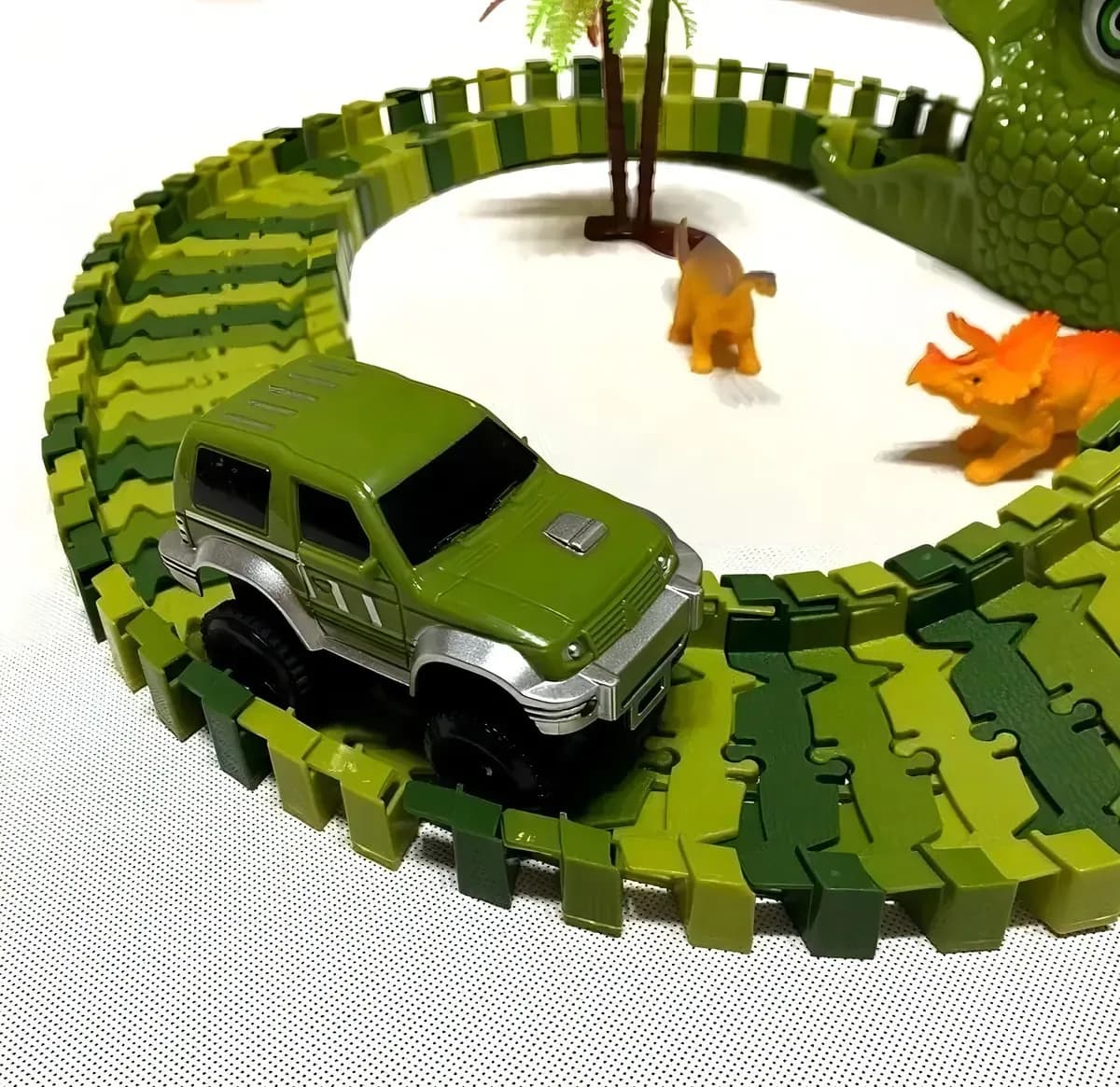 Pista De Autos Con Dinosaurio 140pzs